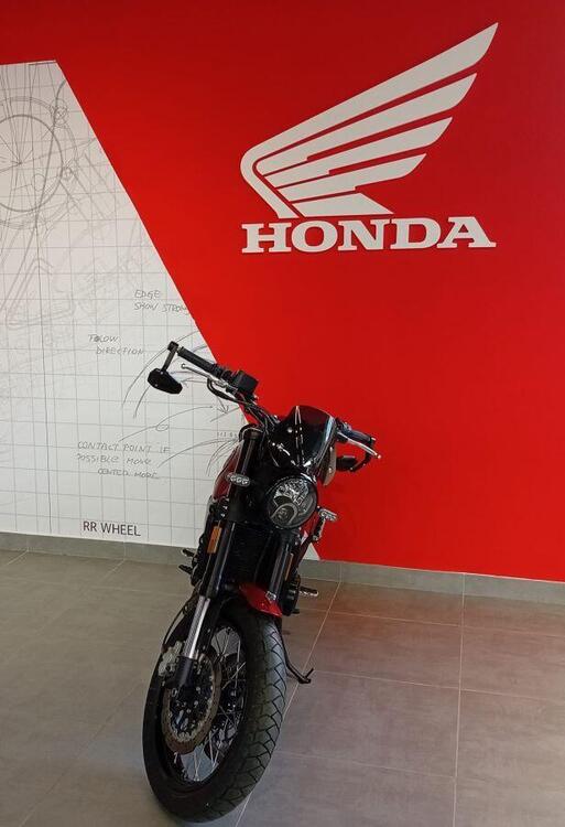 Benelli Leoncino 500 (2021 - 25) (3)