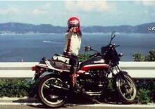 Sanae Takaichi: la primera ministra japonesa que dirige un país, ¡pero también una motocicleta!