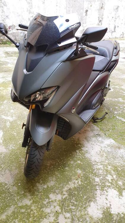 Yamaha T-Max 560 Tech Max (2020) (4)