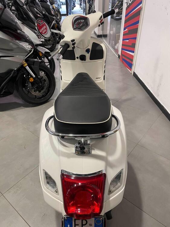 Vespa GTS 300 Super Sport (2017 - 19) (4)