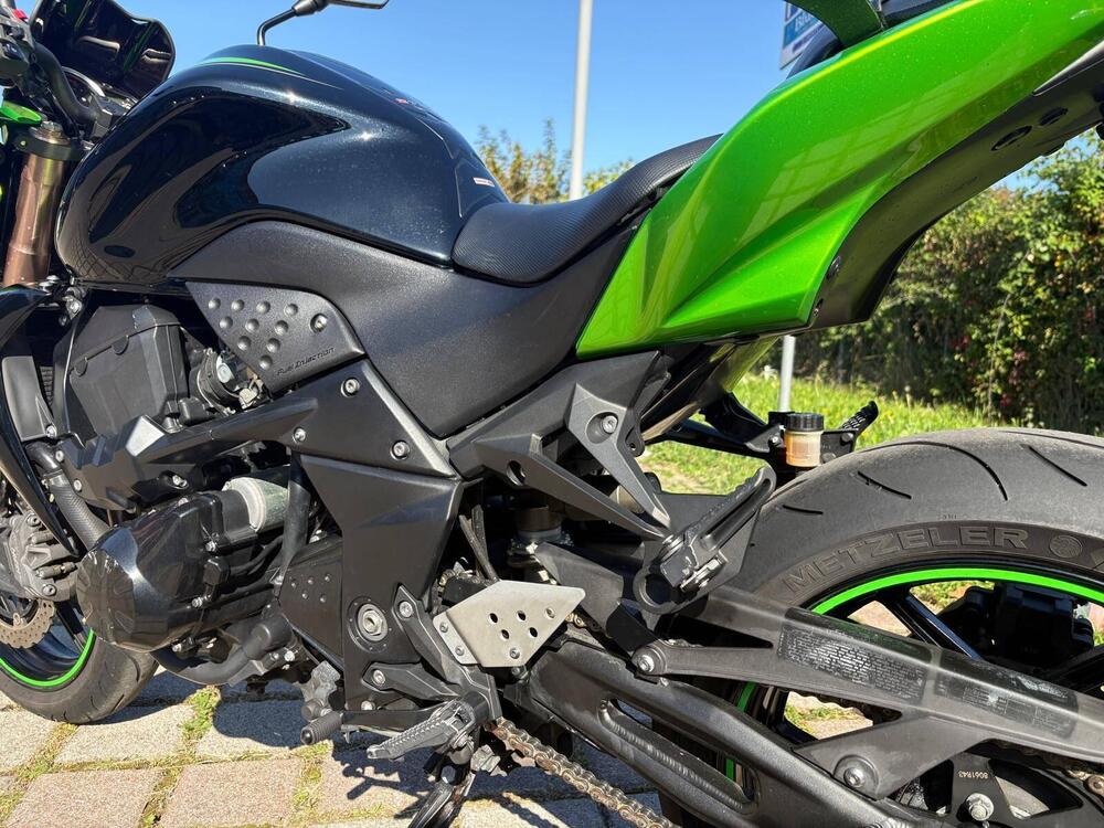 Kawasaki Z 750 R (2011 - 14) (3)