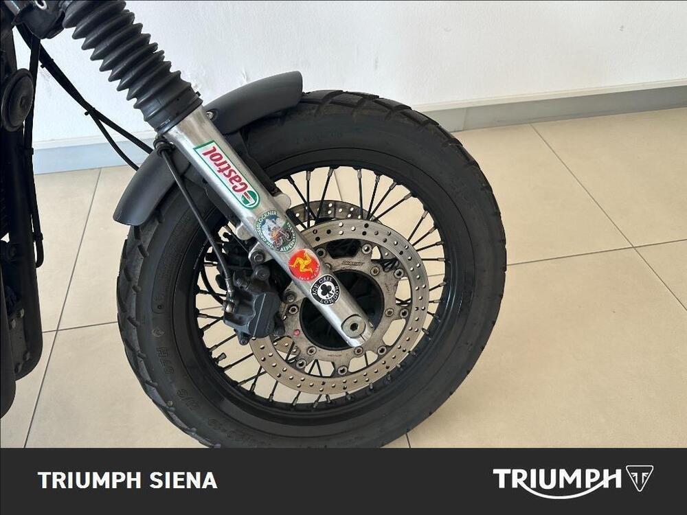 Triumph Bonneville 800 (2000 - 01) (4)