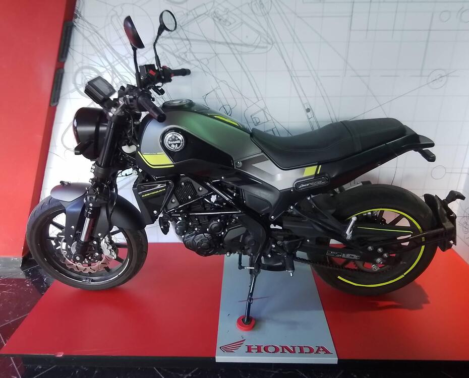 Benelli Leoncino 250 (2019 - 20) (2)