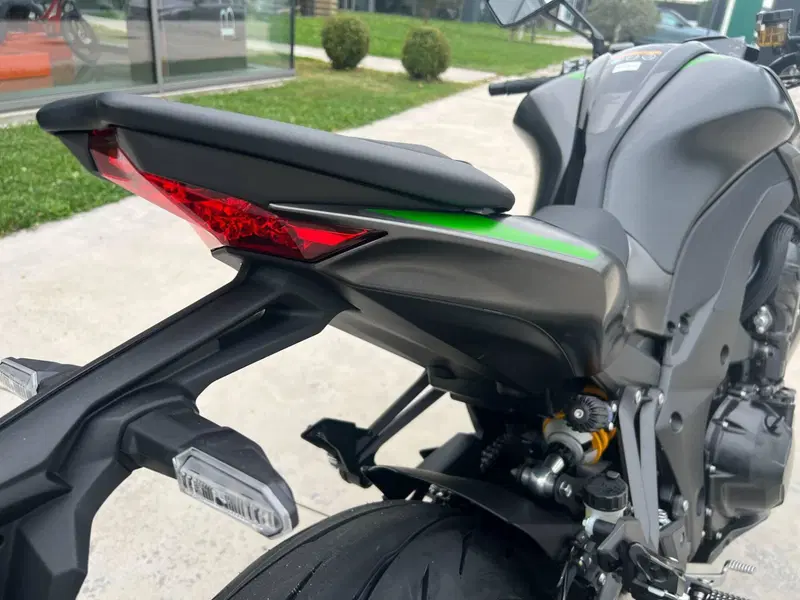 Kawasaki Z 1100 SE (2026) (4)
