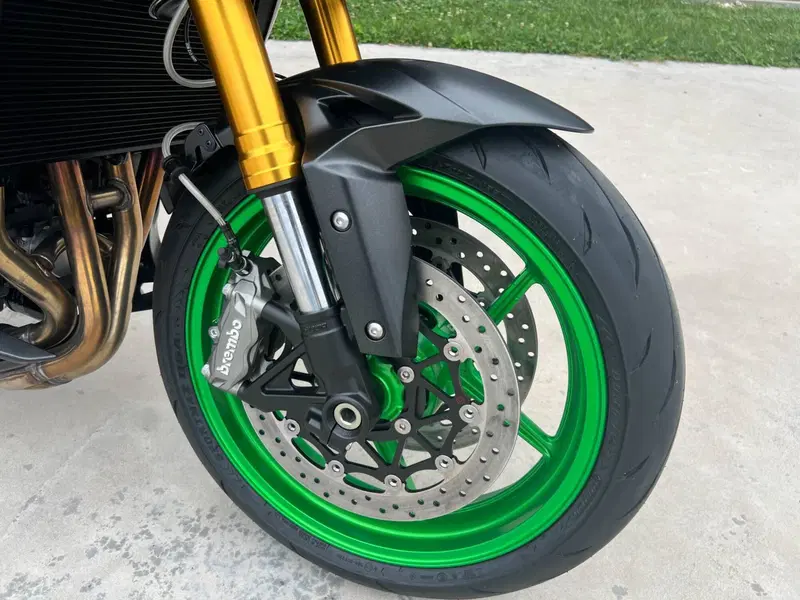 Kawasaki Z 1100 SE (2026) (8)