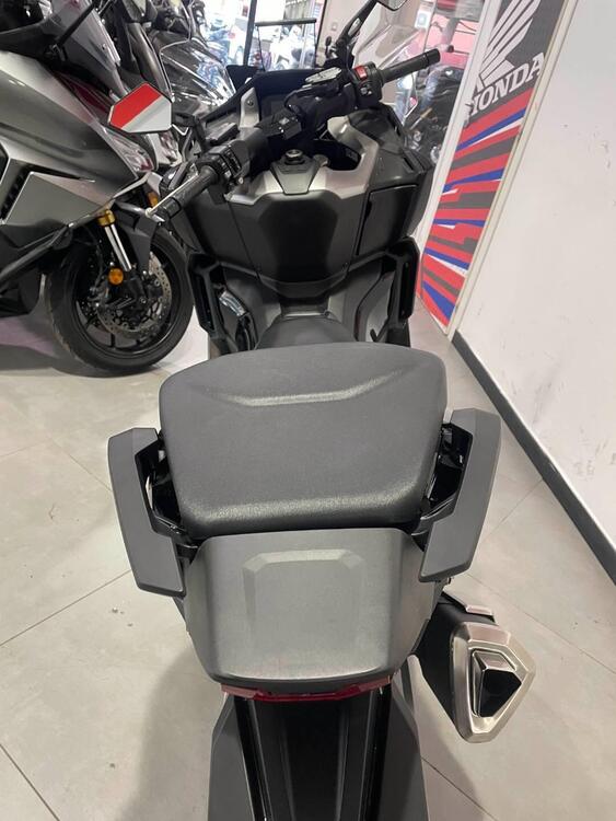 Honda Forza 750 DCT (2021 - 24) (4)