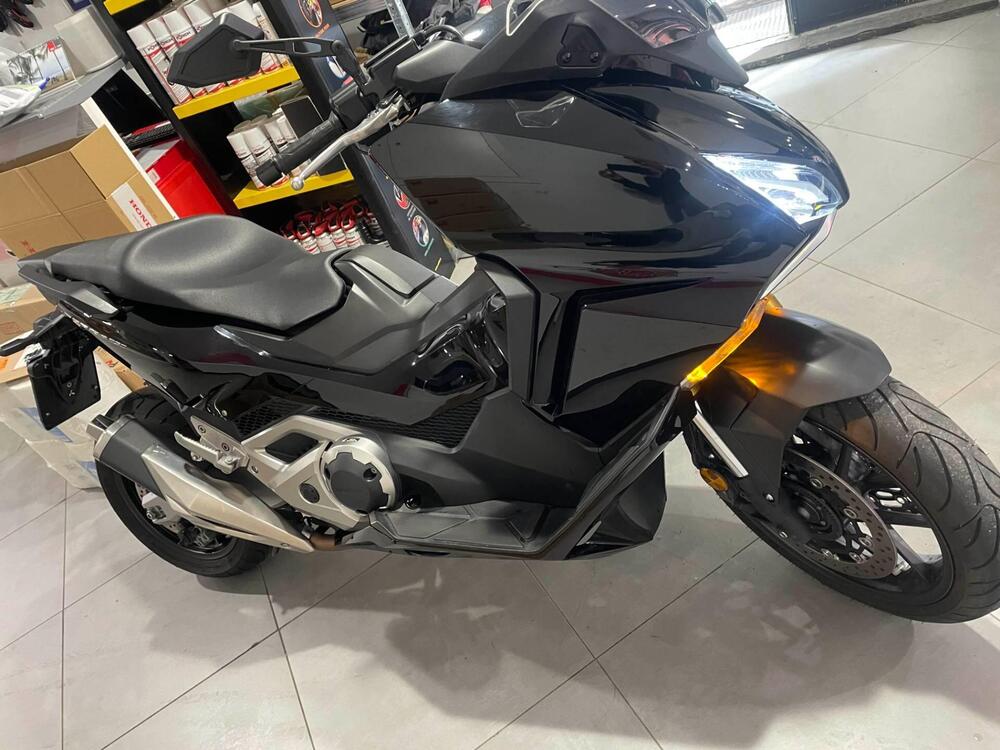 Honda Forza 750 DCT (2021 - 24) (2)