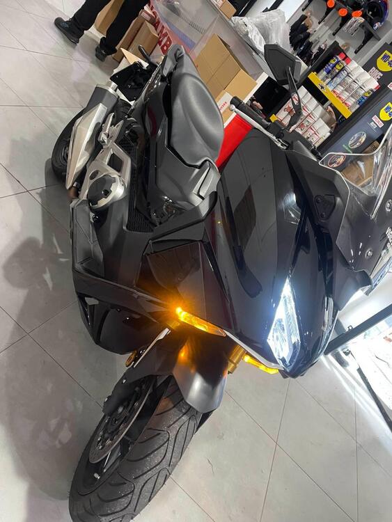 Honda Forza 750 DCT (2021 - 24) (3)