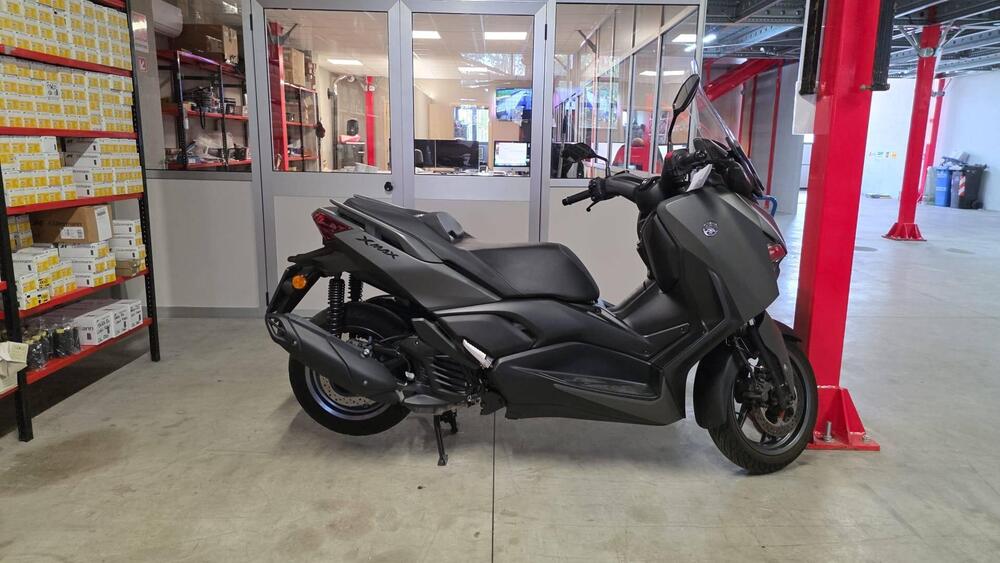 Yamaha X-Max 125 Tech Max+ (2025) (4)