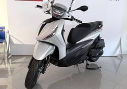 Piaggio Beverly 400 ABS-ASR (2021 - 24) usata