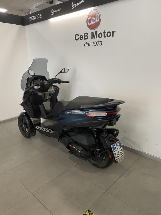 Piaggio MP3 530 Hpe Exclusive (2025) (5)