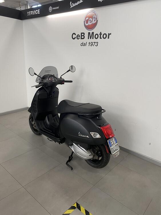 Vespa GTS 300 Super Notte (2018 - 20) (5)