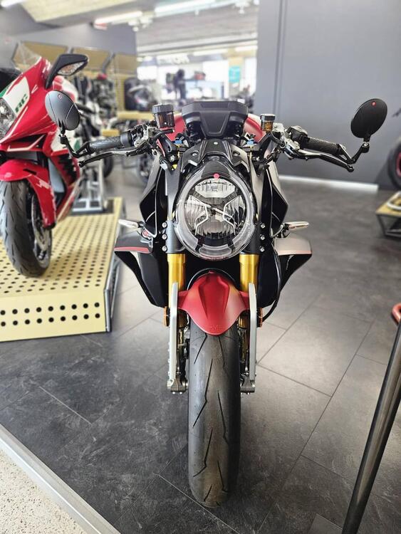 MV Agusta Brutale 1000 RR (2021 - 25) (4)