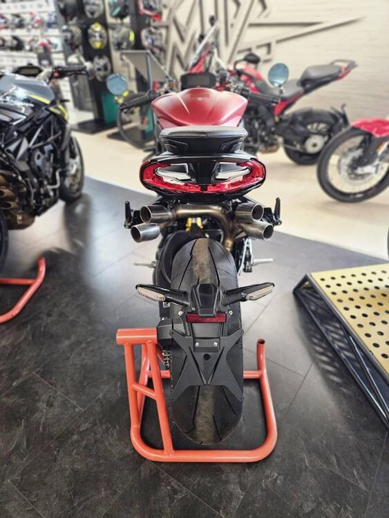 MV Agusta Brutale 1000 RR (2021 - 25) (5)