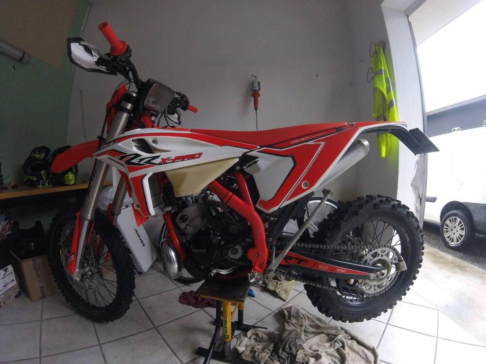 Betamotor RR X-PRO 200 2T Enduro (2025) (2)