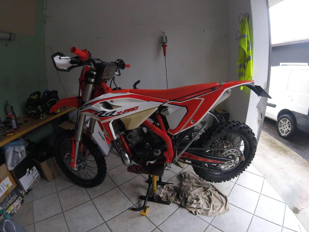 Betamotor RR X-PRO 200 2T Enduro (2025) (3)