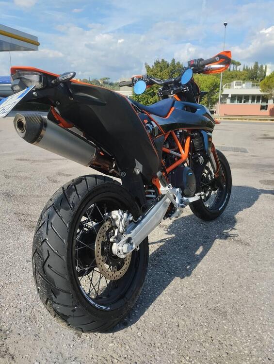 KTM 690 SMC R (2023 - 25) (5)