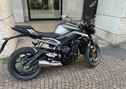 Triumph Street Triple 765 R (2023 - 25) usata