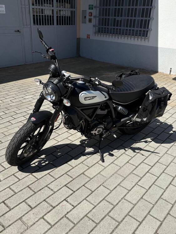 Ducati Scrambler 800 Icon Dark (2021 - 22) (4)
