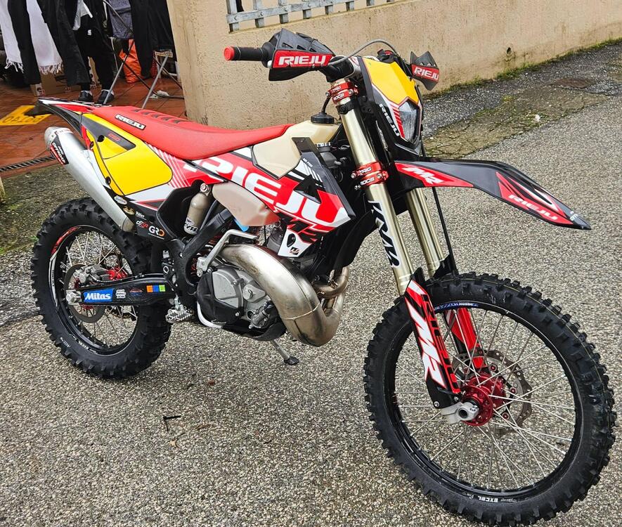 Rieju MR 300 Pro (2025) (2)