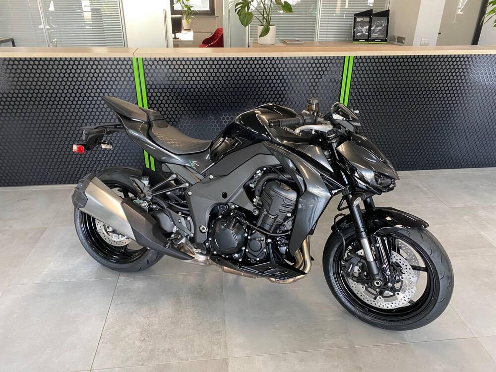 Kawasaki Z 1100 (2026) (2)