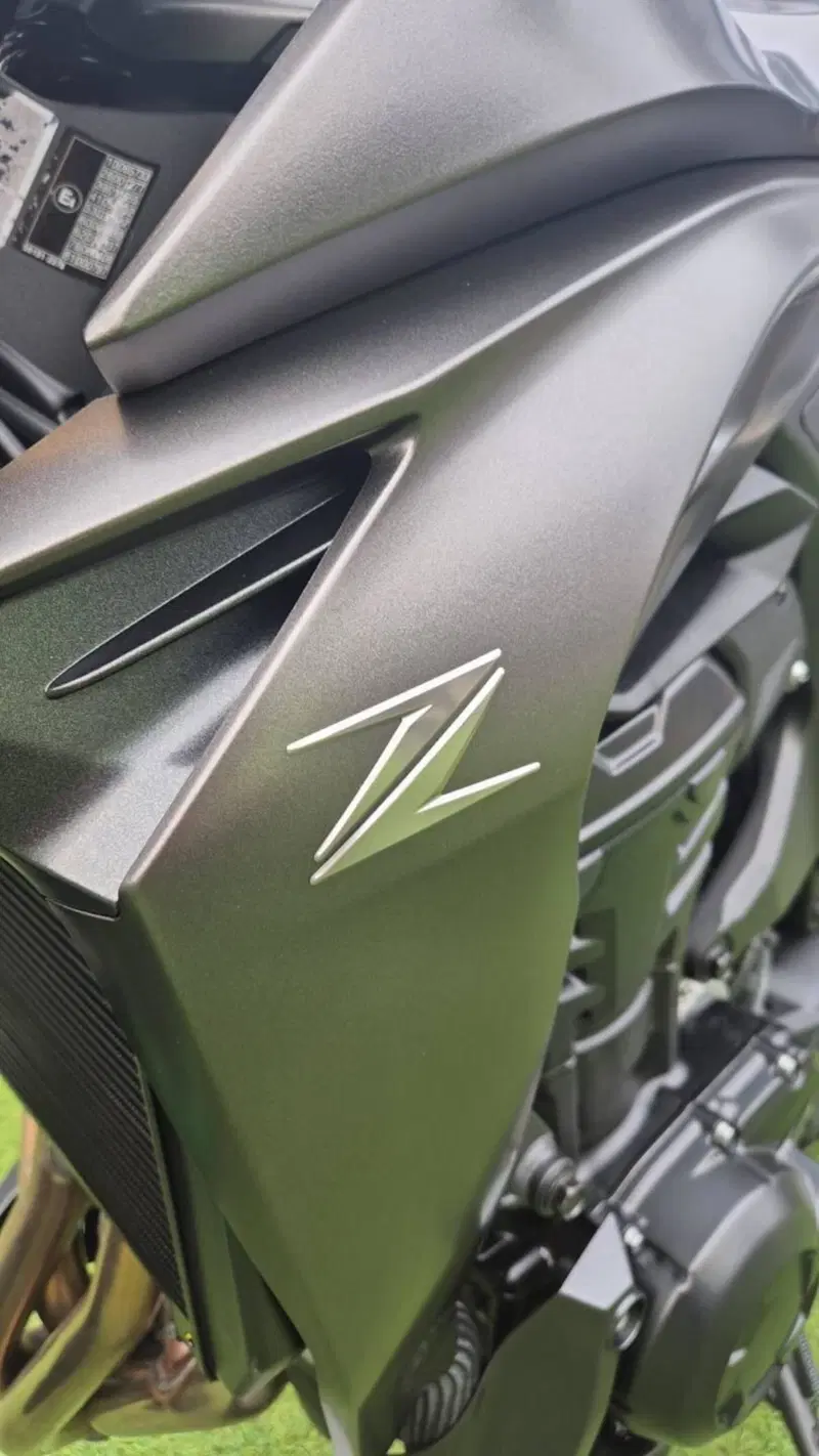 Kawasaki Z 1100 SE (2026) (5)