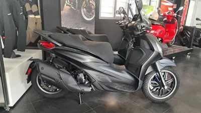 Piaggio Beverly 400 (2025 - 26) nuova