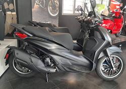 Piaggio Beverly 400 (2025) nuova