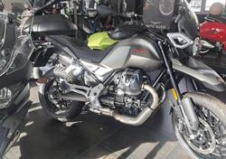 Moto Guzzi V85 Strada (2024 - 25) nuova