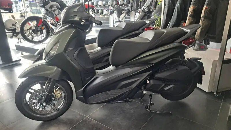 Piaggio Beverly 310 (2025 - 26)