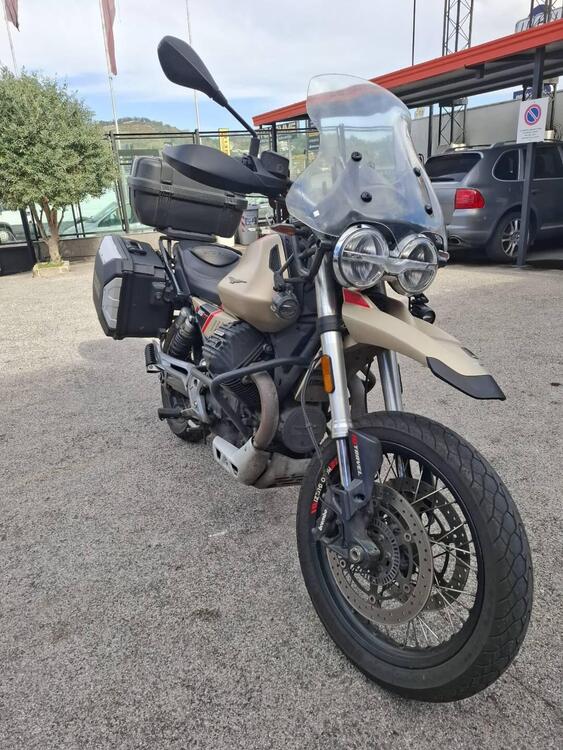 Moto Guzzi V85 TT Travel (2020) (2)