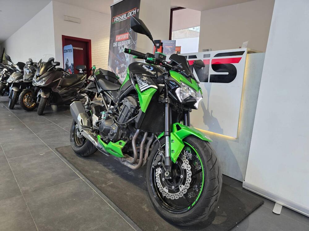Kawasaki Z 900 A2 (2021 - 24) (2)