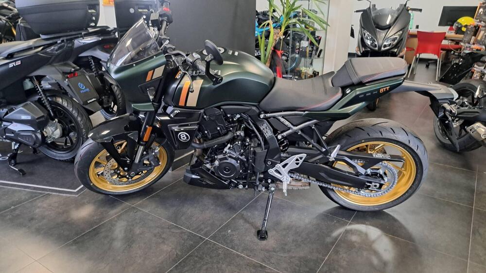Suzuki GSX-8TT (2025)