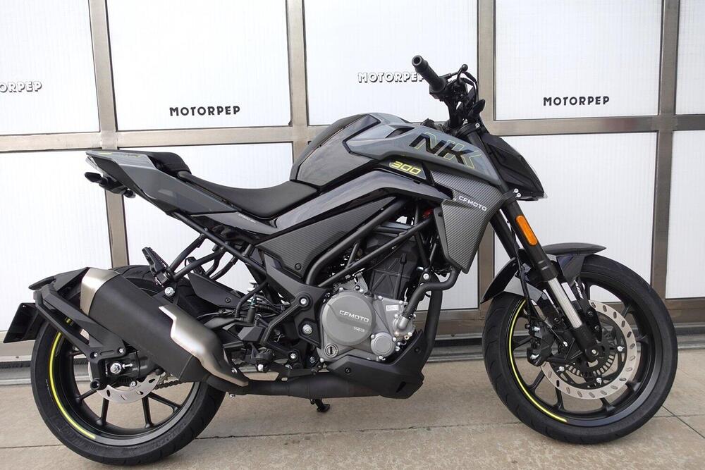 CFMOTO 300NK (2021 - 25) (2)