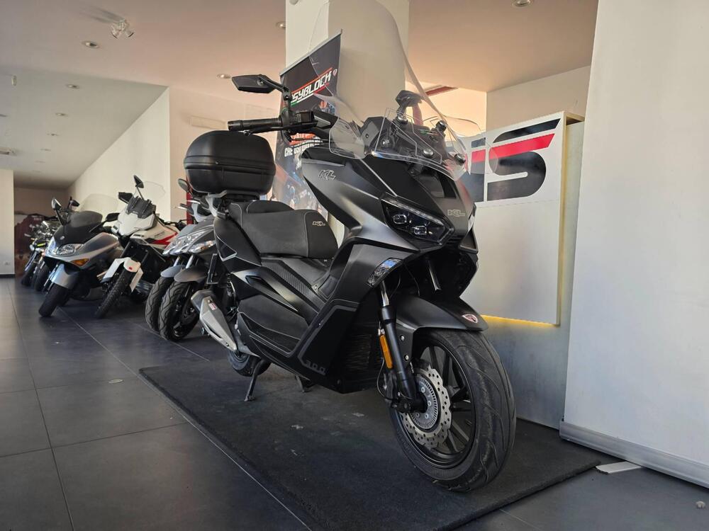 Kl Brera 300 (2022 - 25) (2)