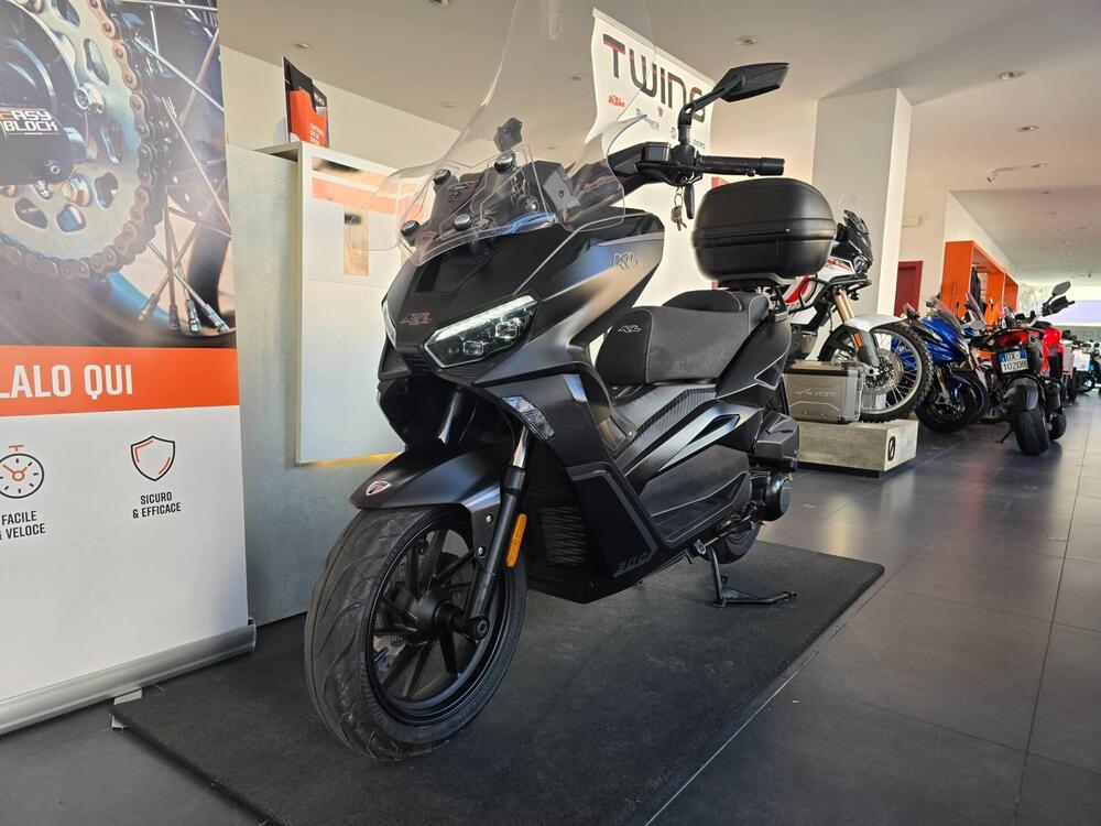 Kl Brera 300 (2022 - 25) (4)