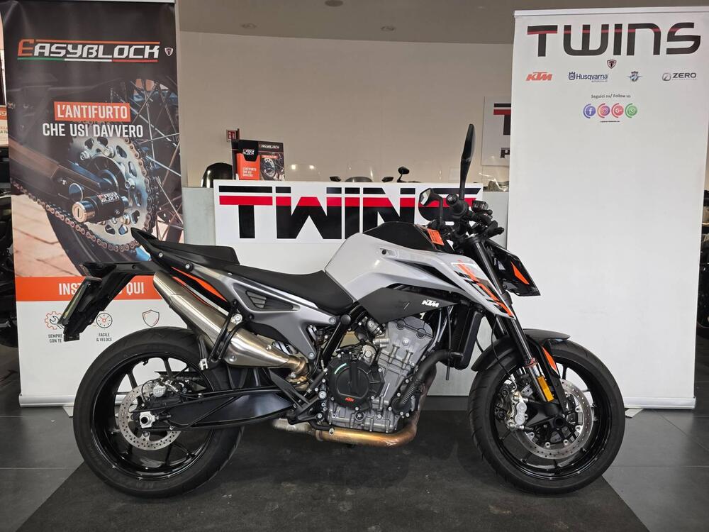 KTM 790 Duke L (2023 - 24)