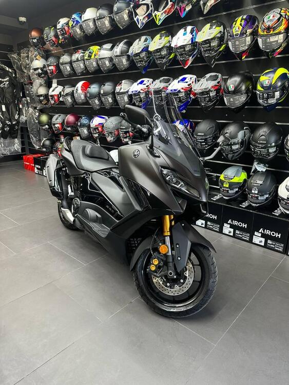 Yamaha T-Max 560 Tech Max (2022 - 24)