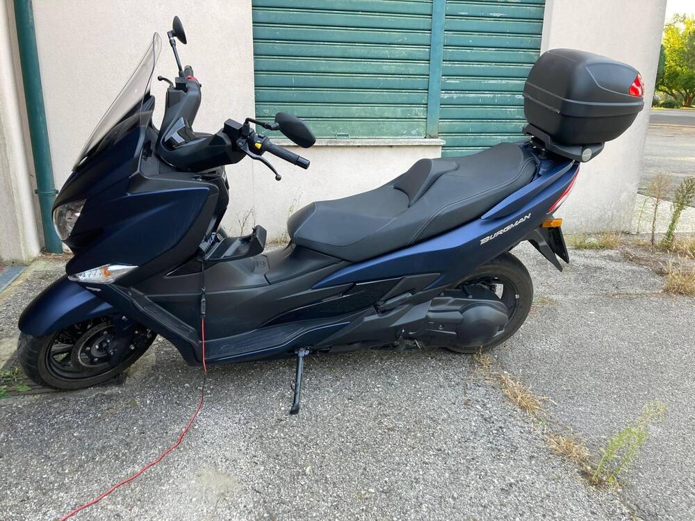 Suzuki Burgman AN 400 (2017 - 20) (4)