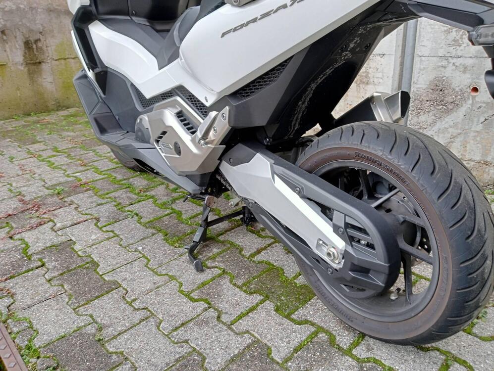 Honda Forza 750 DCT (2021 - 24) (3)