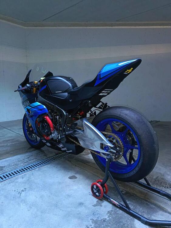 Suzuki GSX-R1000R (2017 - 18) (4)