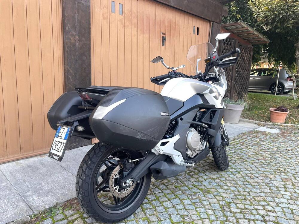 CFMOTO 650MT (2021 - 24) (5)