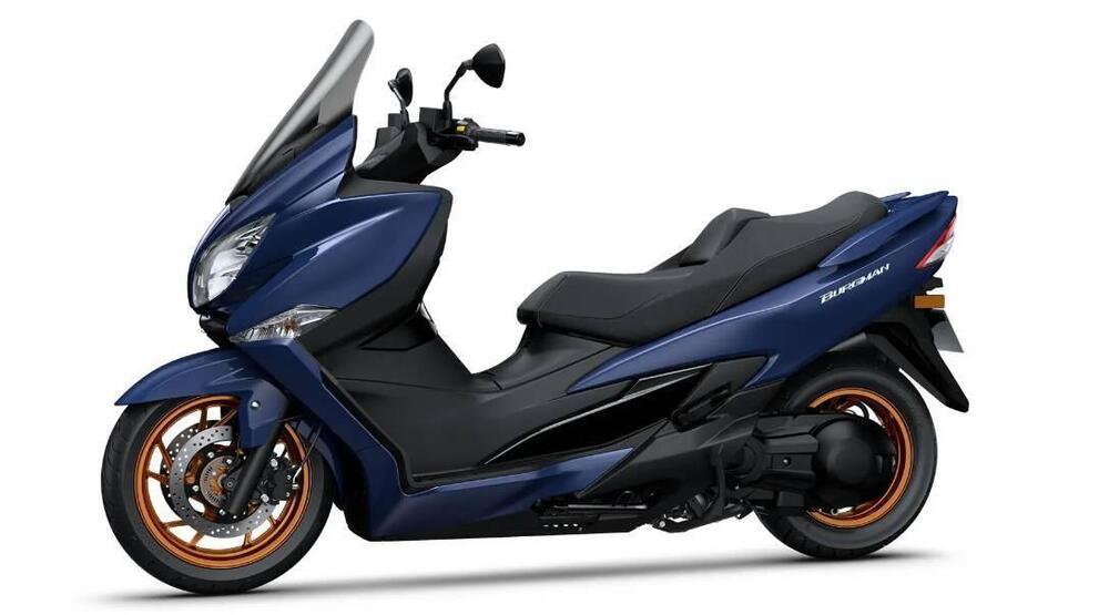 Suzuki Burgman 400 (2025)