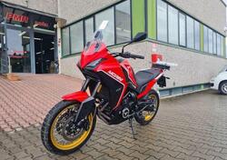 Moto Morini X-Cape 650 Gold Wheels Edition (2022 - 25) usata