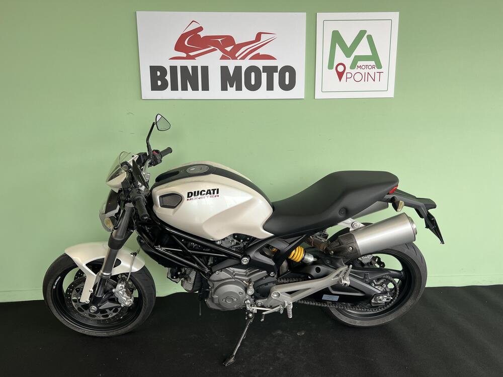 Ducati Monster 696 (2008 - 13) (5)