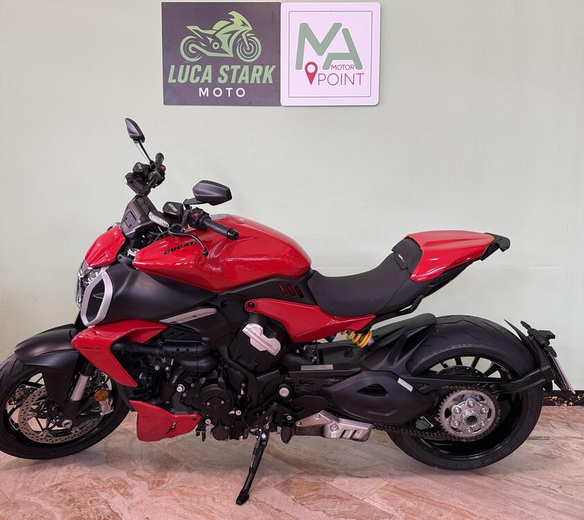 Ducati Diavel V4 (2023 - 25) (2)