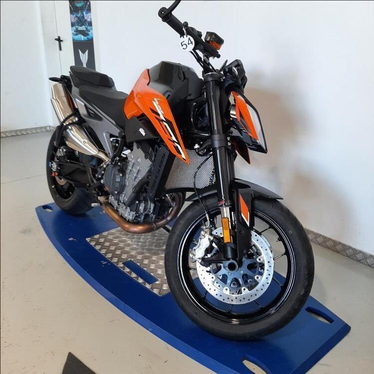 KTM 790 Duke L (2023 - 24) (2)