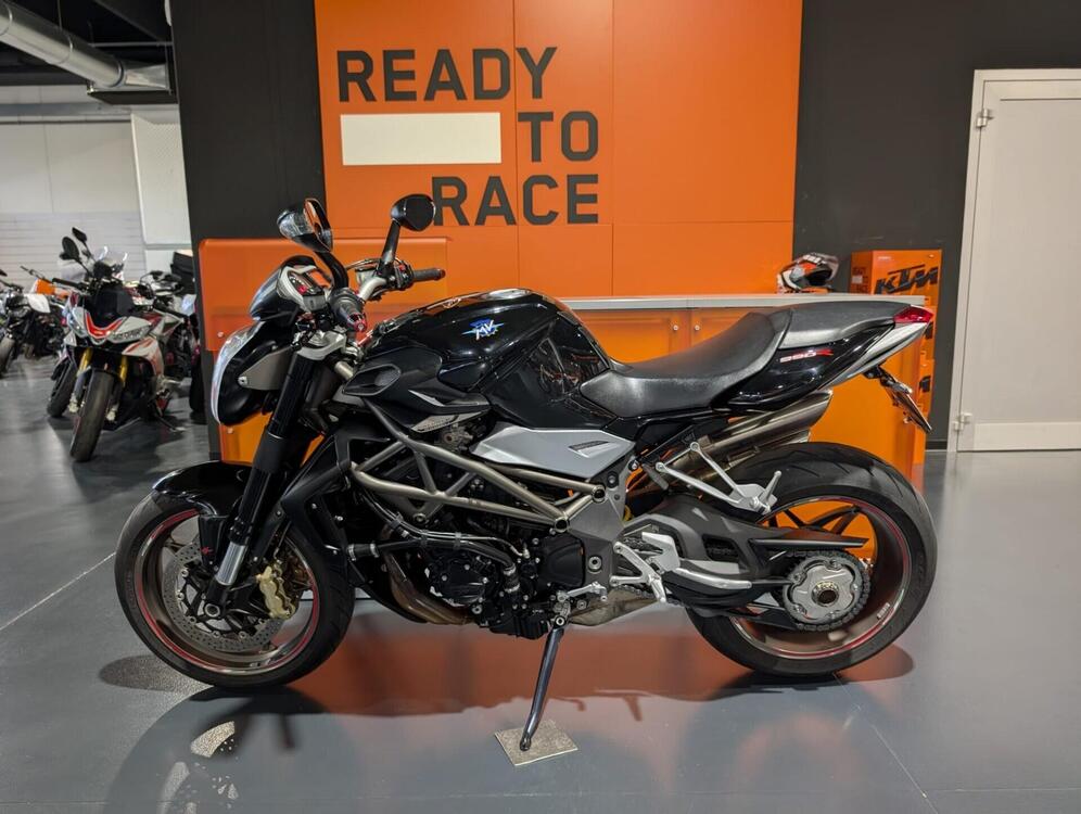 MV Agusta Brutale 990 R (2009 - 12) (2)