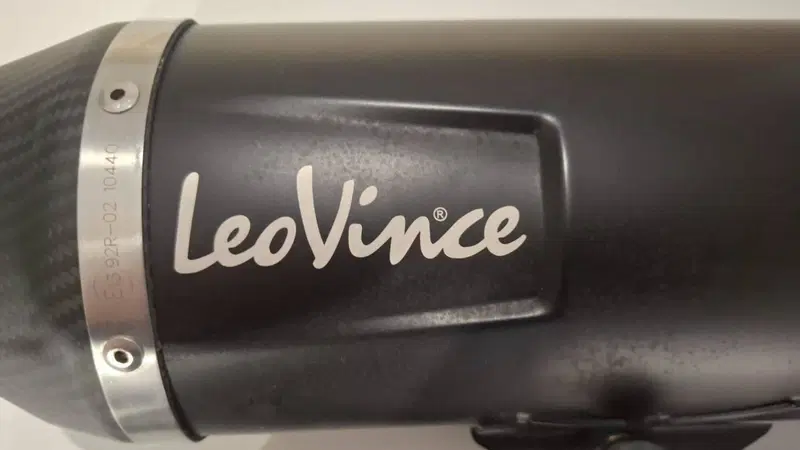 Scarico + Collettore Leovince (4)