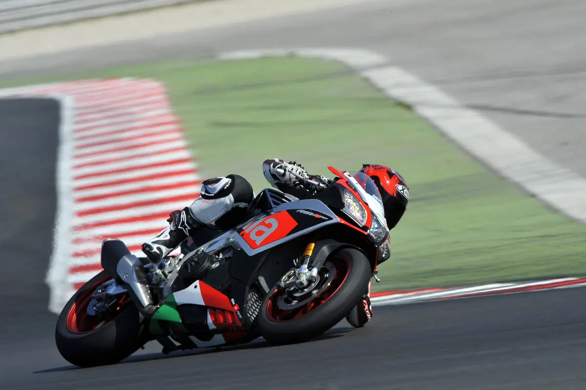 Aprilia RSV4RF